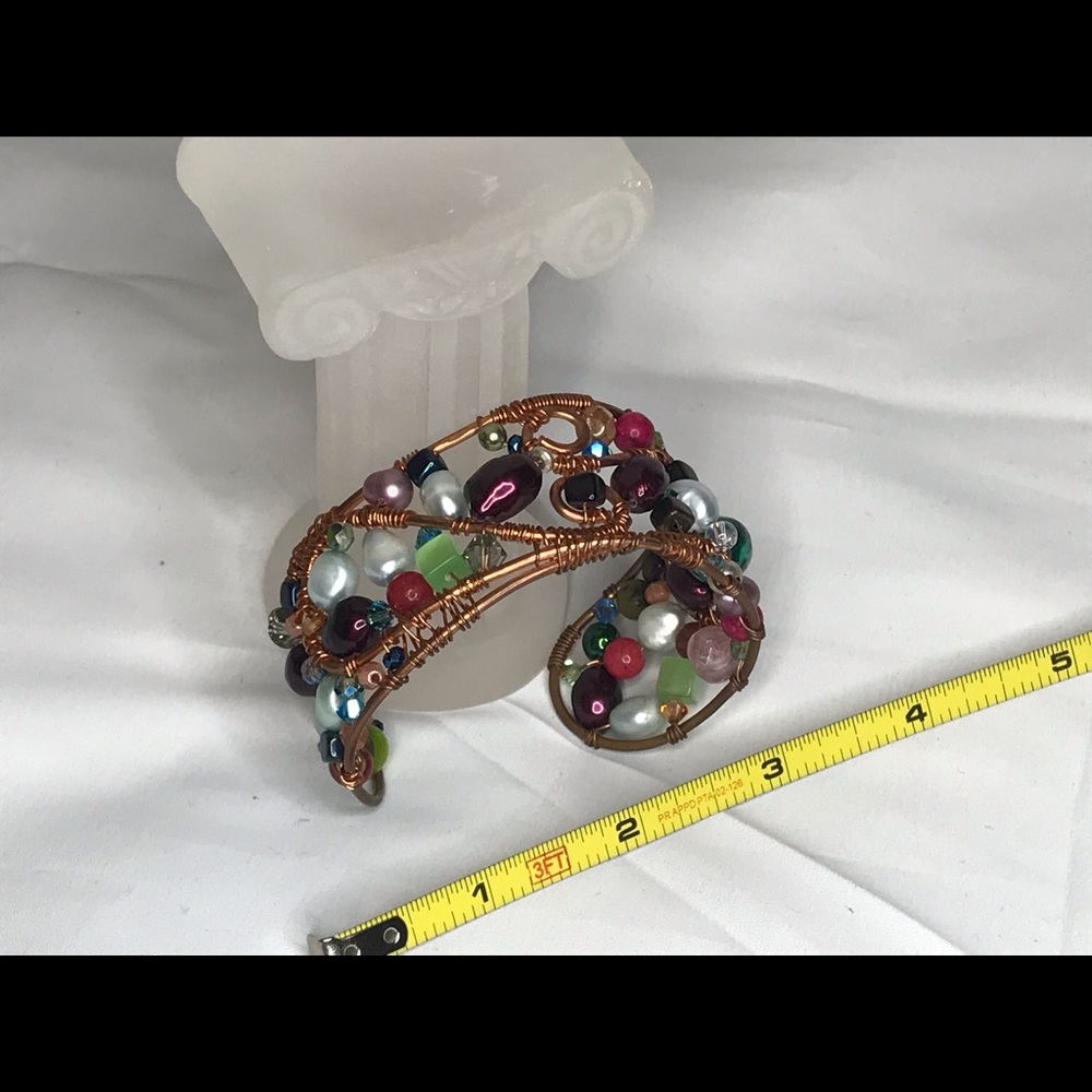 Handmade copper and bead cuff bracelet - Picture 8 of 8